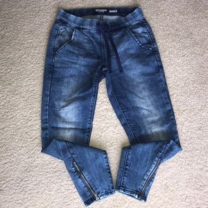 Jean Joggers: washed out denim